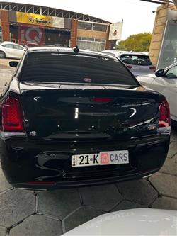 کرایسلەر 300